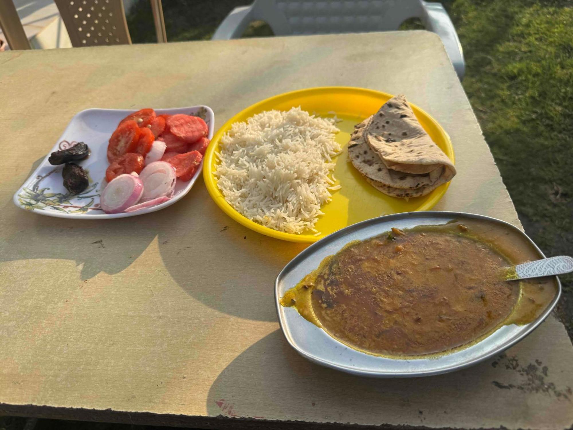 Sunrise Bed & Breakfast Khajuraho Bagian luar foto